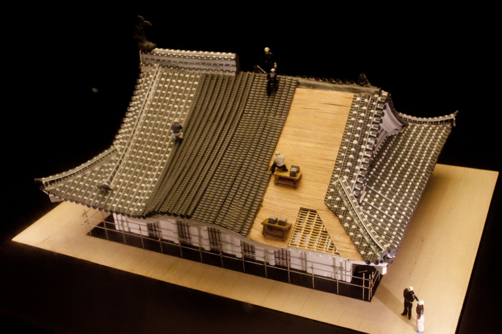 12_姫路城屋根工事模型